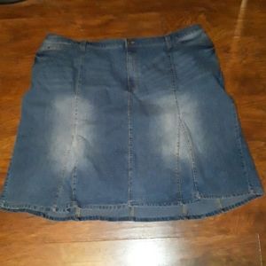Denim skirt